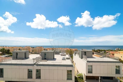 Moradia T4 para Venda em Carcavelos e Parede