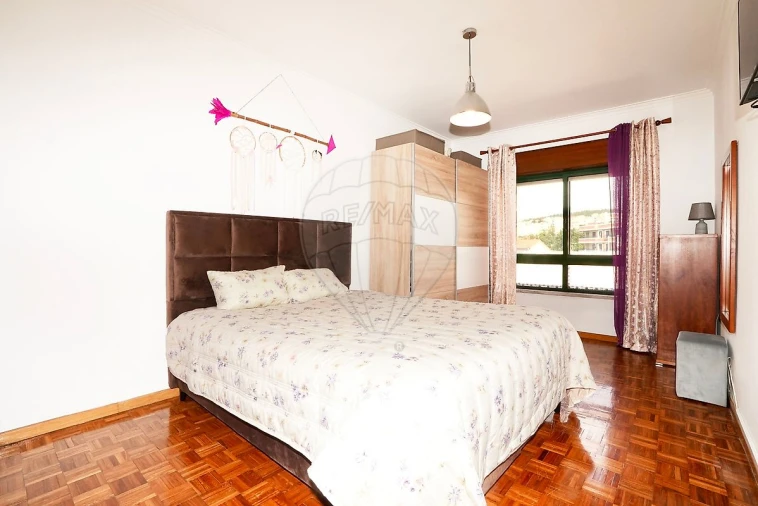 Apartamento T3 para Venda em Alverca do Ribatejo e Sobralinho Foto 8