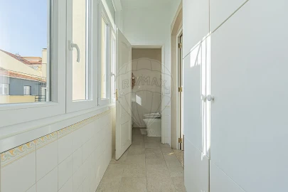 Apartamento T3 para Venda em Arroios
