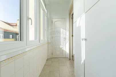 Apartamento T3 para Venda em Arroios
