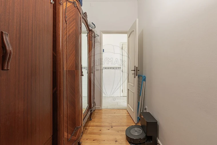 Apartamento T3 para Venda em Arroios Foto 18