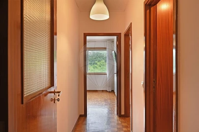 Apartamento T2 para Arrendamento em Paranhos