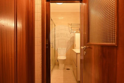 Apartamento T2 para Arrendamento em Paranhos