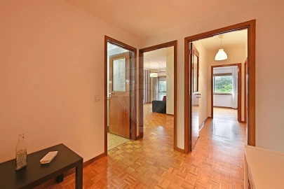 Apartamento T2 para Arrendamento em Paranhos