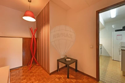 Apartamento T2 para Arrendamento em Paranhos