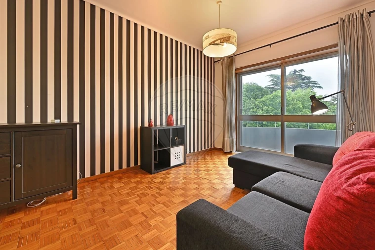 Apartamento T2 para Arrendamento em Paranhos Foto 22