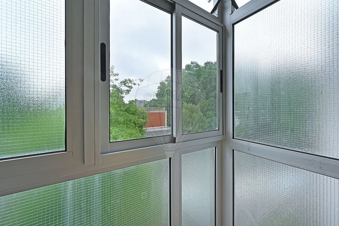 Apartamento T2 para Arrendamento em Paranhos Foto 5
