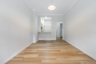 Apartamento T1 para Arrendamento em Bonfim