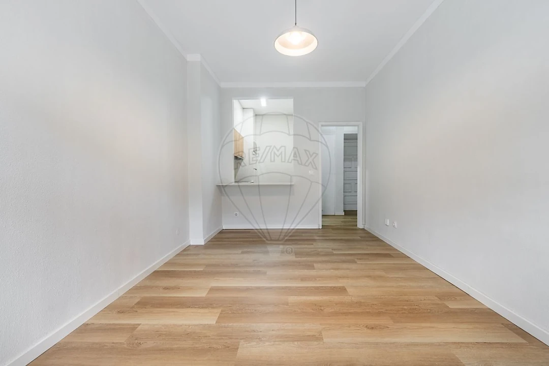 Apartamento T1 para Arrendamento em Bonfim Foto 16