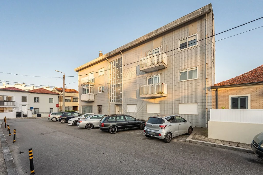 Apartamento T2 para Venda em Custóias, Leça do Balio e Guifões Foto 10