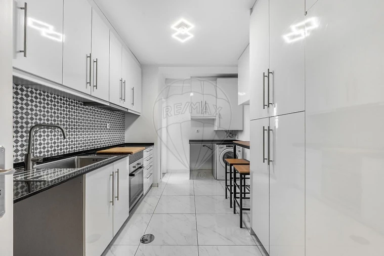 Apartamento T2 para Venda em Custóias, Leça do Balio e Guifões Foto 12