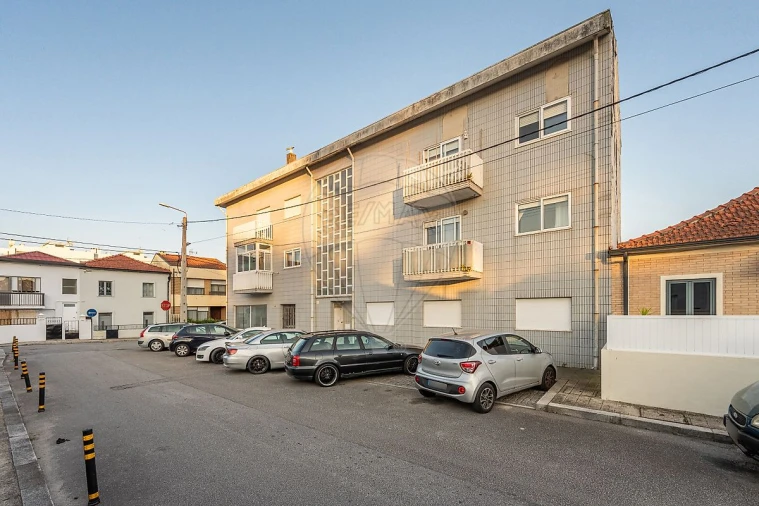 Apartamento T2 para Venda em Custóias, Leça do Balio e Guifões Foto 10