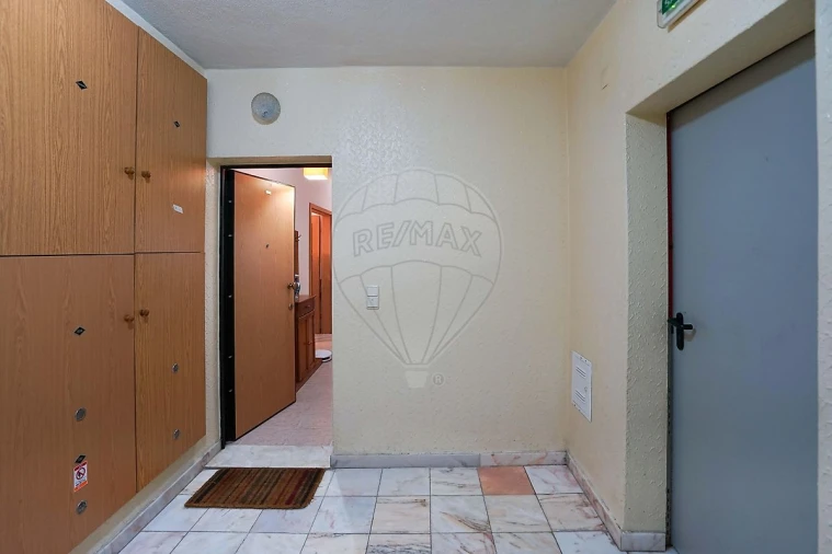 Apartamento T2 para Venda em Alhandra, São João dos Montes e Calhandriz Foto 5