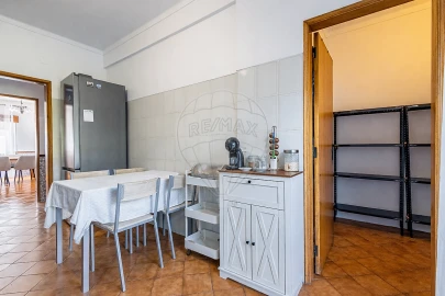Apartamento T2 para Venda em Azambuja