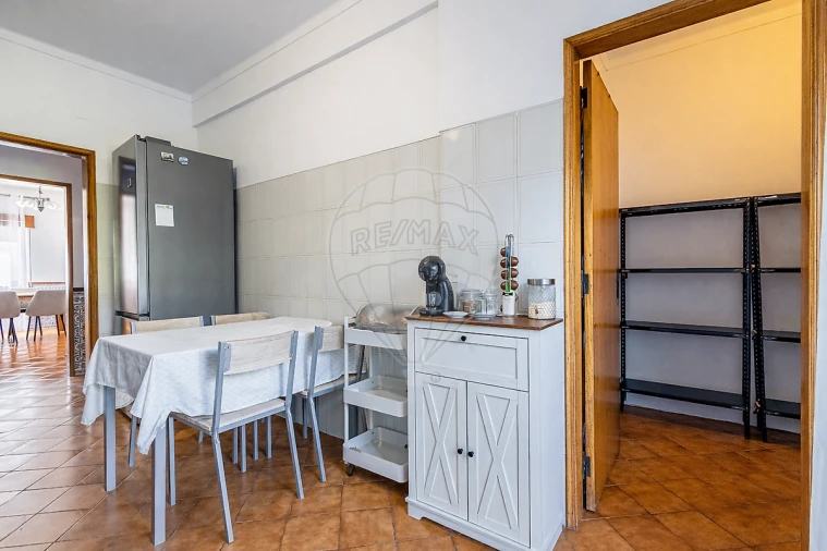 Apartamento T2 para Venda em Azambuja Foto 18