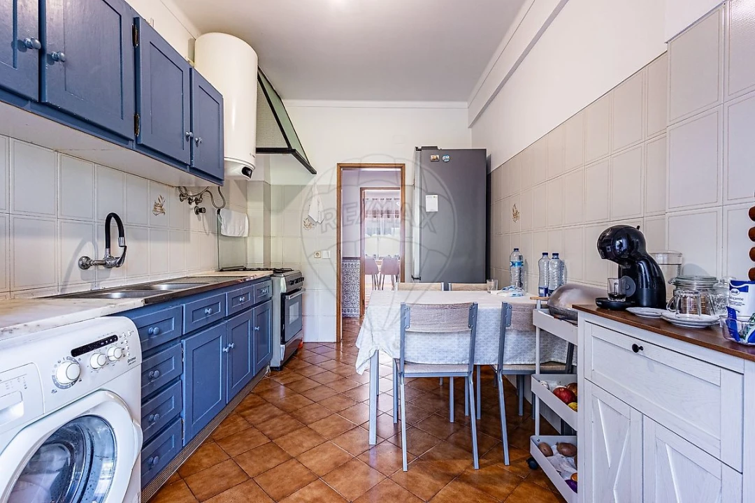 Apartamento T2 para Venda em Azambuja Foto 15