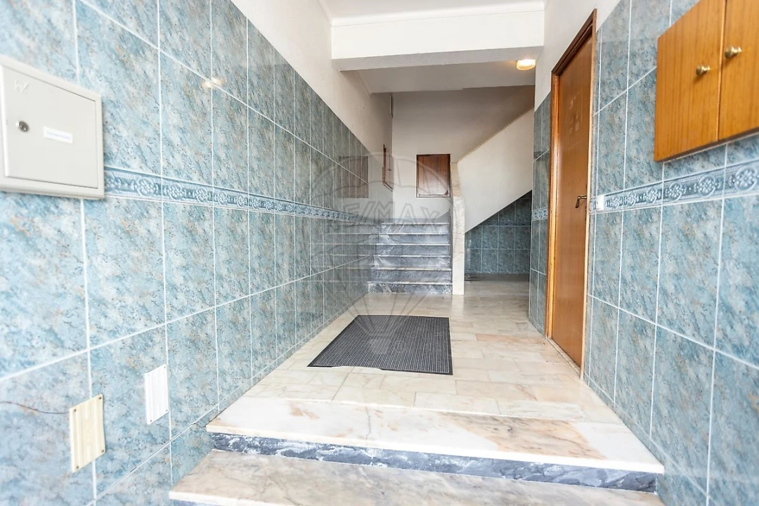 Apartamento T2 para Venda em Samora Correia Foto 26