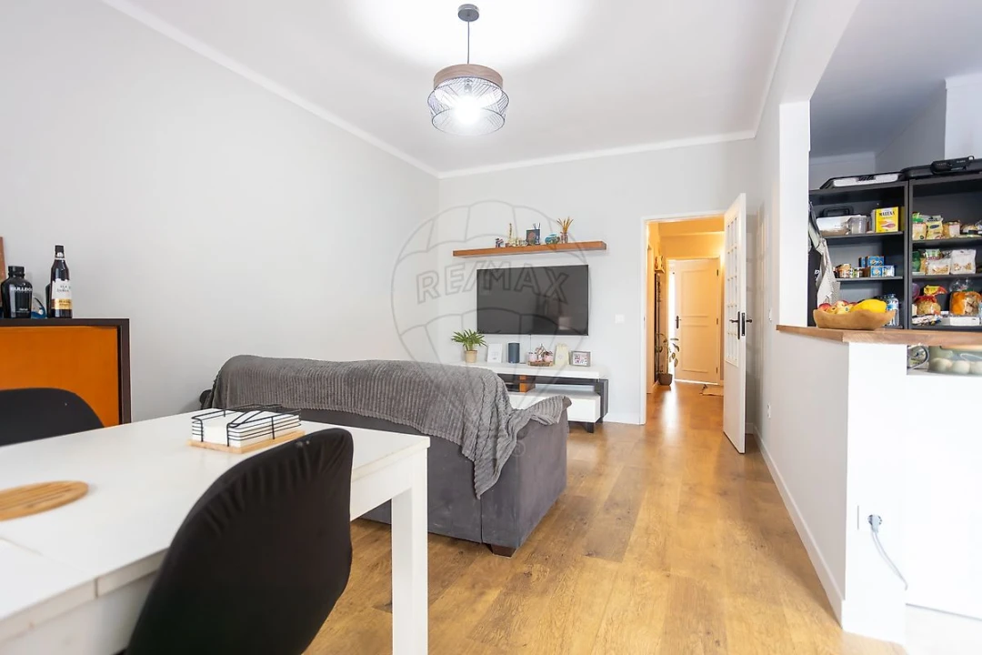Apartamento T2 para Venda em Samora Correia Foto 22