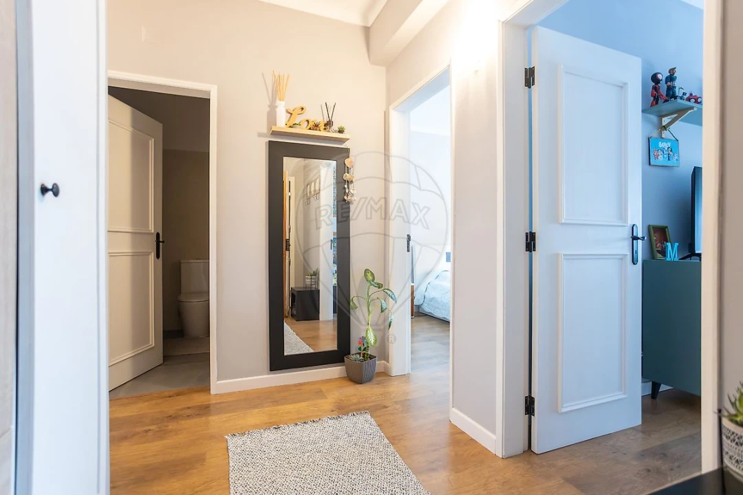 Apartamento T2 para Venda em Samora Correia Foto 7