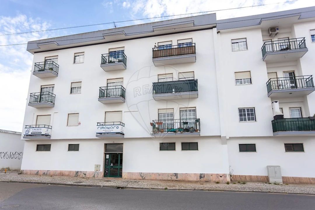 Apartamento T2 para Venda em Samora Correia Foto 27