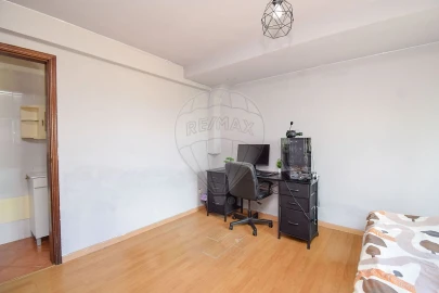 Moradia T4 para Venda em Alcabideche