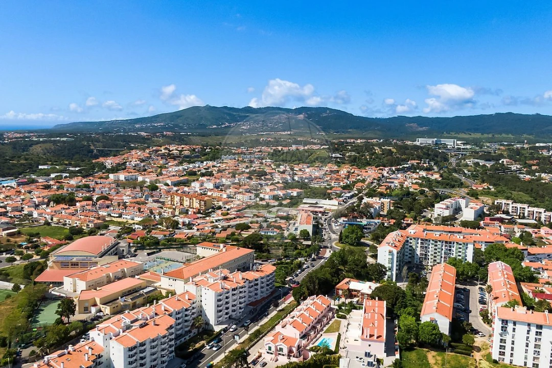 Moradia T3 para Venda em Alcabideche Foto 40