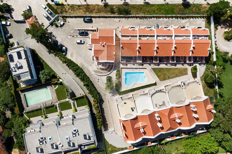 Moradia T3 para Venda em Alcabideche Foto 36