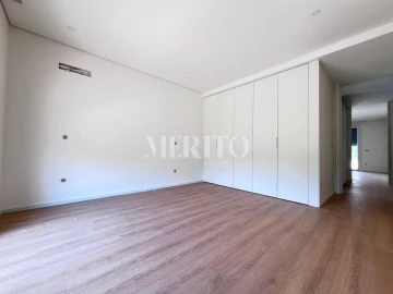 Moradia T4 para Venda em Palmeira