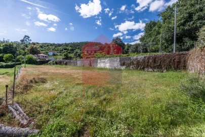 Moradia T7 para Venda em Oriz (Santa Marinha) e Oriz (São Miguel)