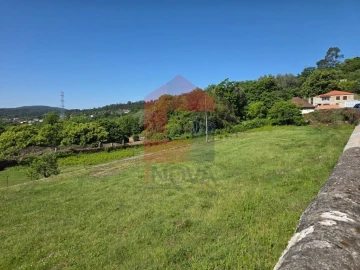 Moradia T7 para Venda em Oriz (Santa Marinha) e Oriz (São Miguel)