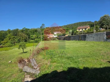 Moradia T7 para Venda em Oriz (Santa Marinha) e Oriz (São Miguel)