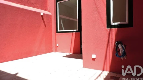 Apartamento T1 para Venda em Penha de França