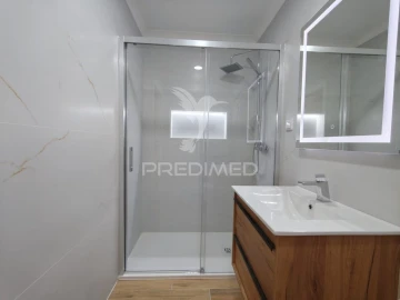 Apartamento T3 para Venda em Coruche, Fajarda e Erra