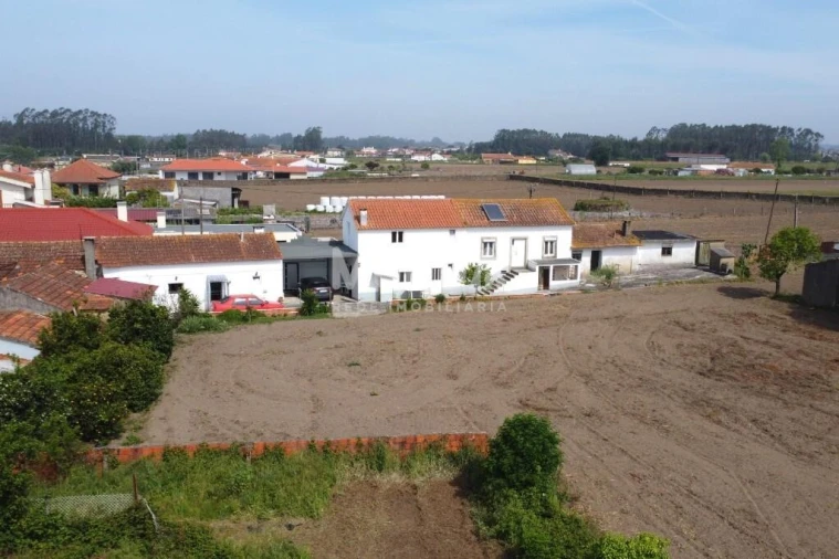 Moradia T3 para Venda em Valega Foto 52