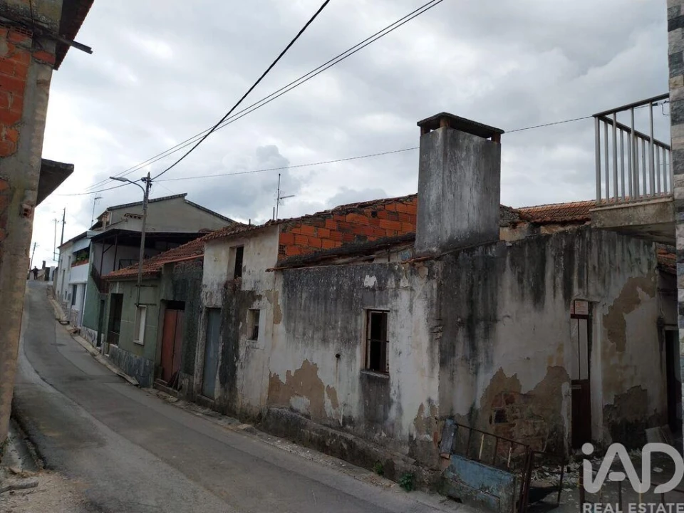 Moradia para Venda em Amiais de Baixo Foto 5