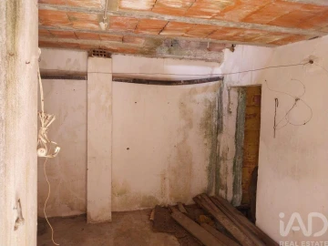 Moradia para Venda em Amiais de Baixo