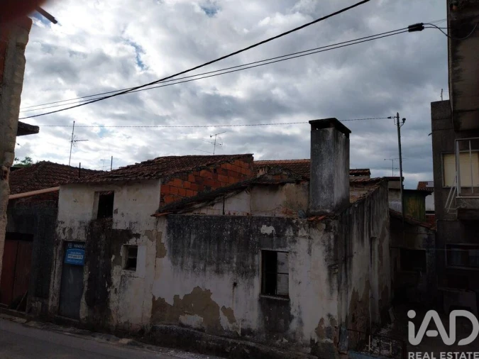 Moradia para Venda em Amiais de Baixo Foto 6