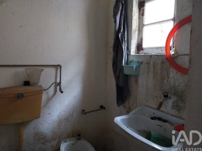Moradia para Venda em Amiais de Baixo Foto 20