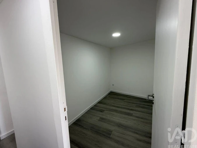 Moradia T2 para Venda em São João de Areias Foto 16