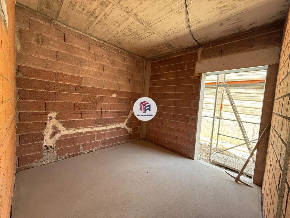 Apartamento T1 para Venda em Cidade da Maia Foto 15