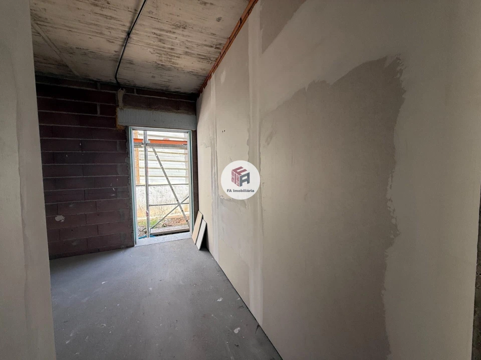 Apartamento T1 para Venda em Cidade da Maia Foto 8