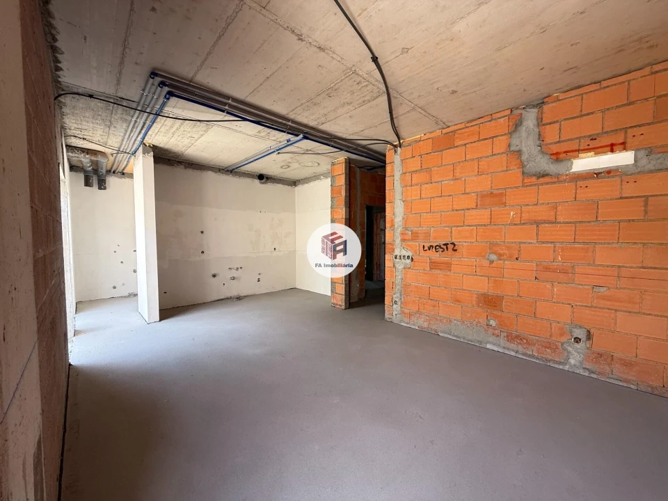 Apartamento T1 para Venda em Cidade da Maia Foto 1