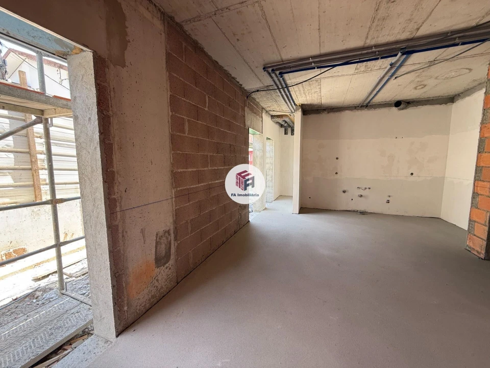 Apartamento T1 para Venda em Cidade da Maia Foto 5