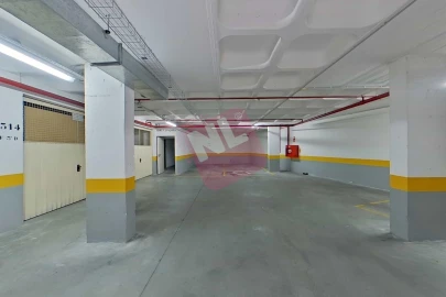 Apartamento T1 para Arrendamento em Lumiar