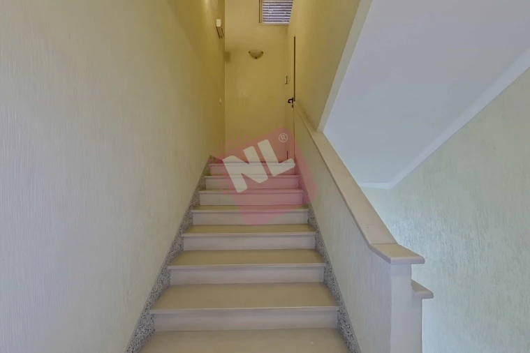 Apartamento T1 para Arrendamento em Lumiar Foto 18