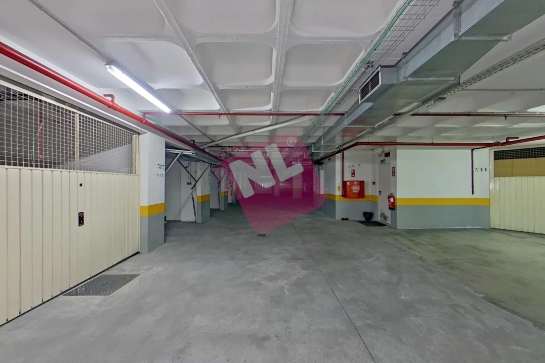 Apartamento T1 para Arrendamento em Lumiar Foto 33