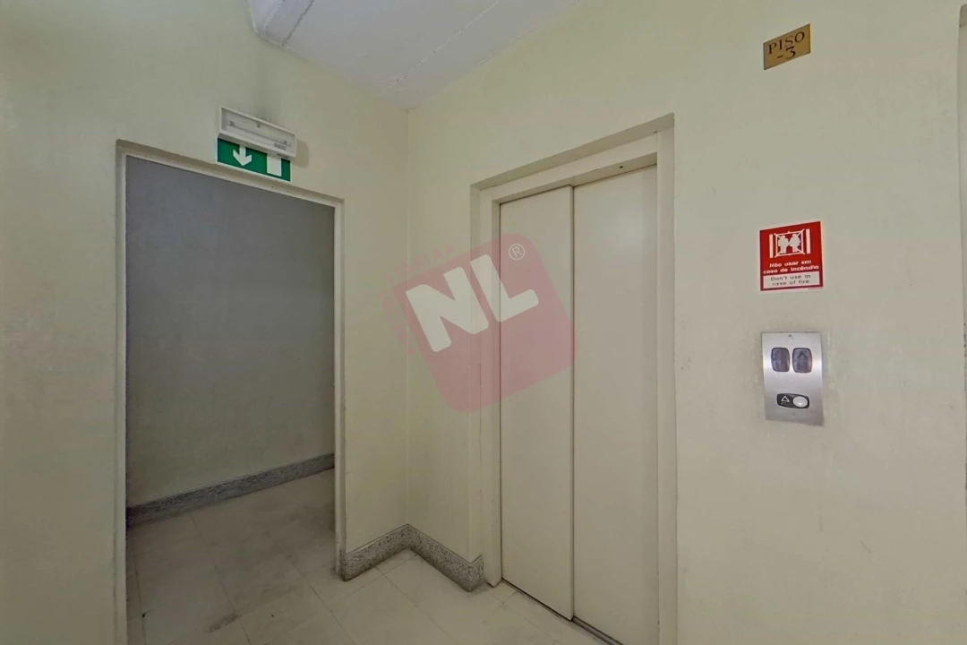 Apartamento T1 para Arrendamento em Lumiar Foto 16
