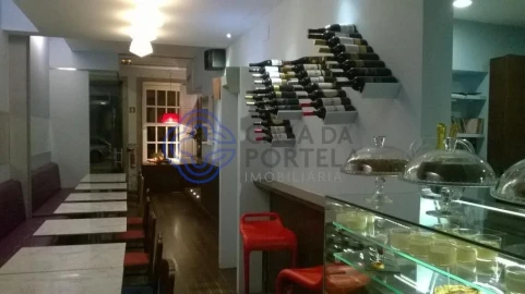 Prédio para Venda em Lordelo do Ouro e Massarelos