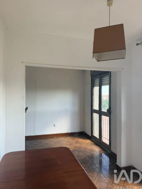 Apartamento T2 para Venda em Baixa da Banheira e Vale da Amoreira