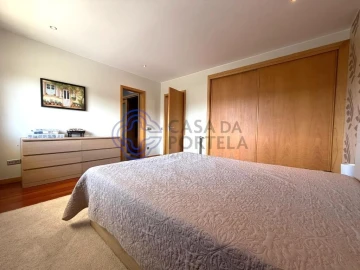 Moradia T3 para Venda em Creixomil